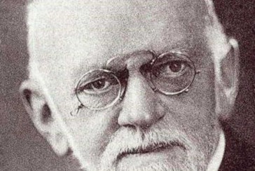 He is one of the pioneers in the application of mathematics to physics: who is David Hilbert?