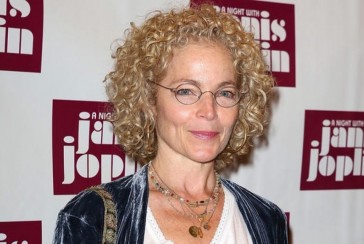 The actress who is successful in everything from movies to TV series, from theater to music: Who is Amy Irving?