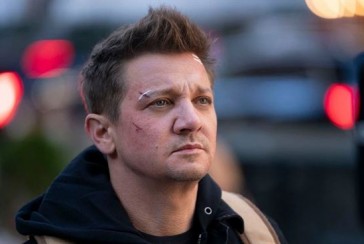 The famous actor had a terrible accident on the first day of the year: Who is Jeremy Renner?