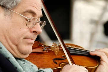 World-famous and award-winning violin virtuoso: Who is Itzhak Perlman?