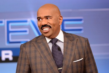 The comedian who won the love and respect of everyone for his versatile showmanship: Who is Steve Harvey?