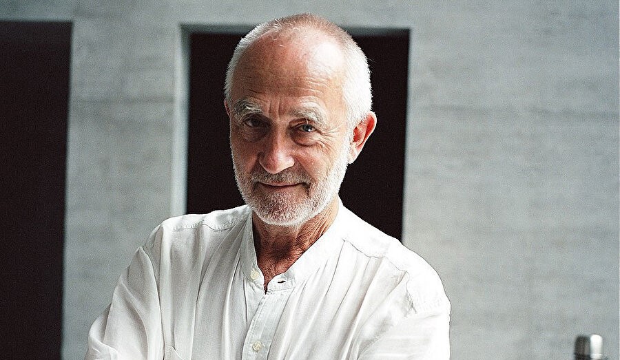 The first obstacle he had to overcome to become an architect was his carpenter father: Who is Peter Zumthor?