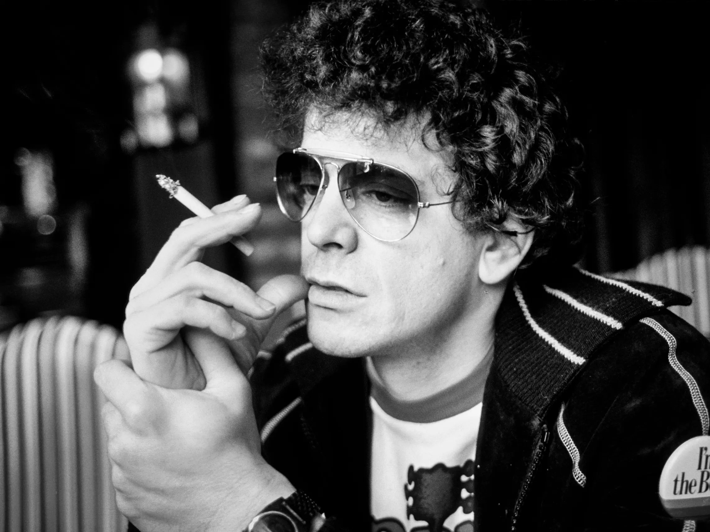 Famous guitarist with his soulless voice and very special lyrics: Who is Lou Reed?
