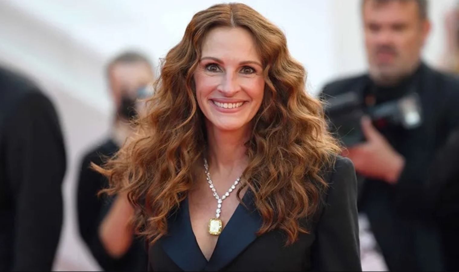 One of the leading female artists in the world of cinema with the highest income: Who is Julia Roberts?