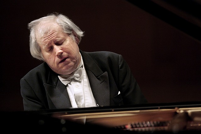 The admirable pianist with his clean and bright touch: Who is Grigory Sokolov?