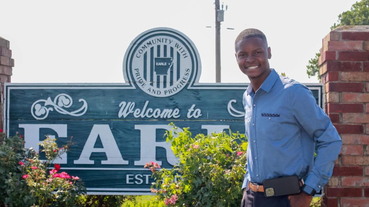 At 18, he became the youngest black mayor in US history: Who is Jaylen Smith?