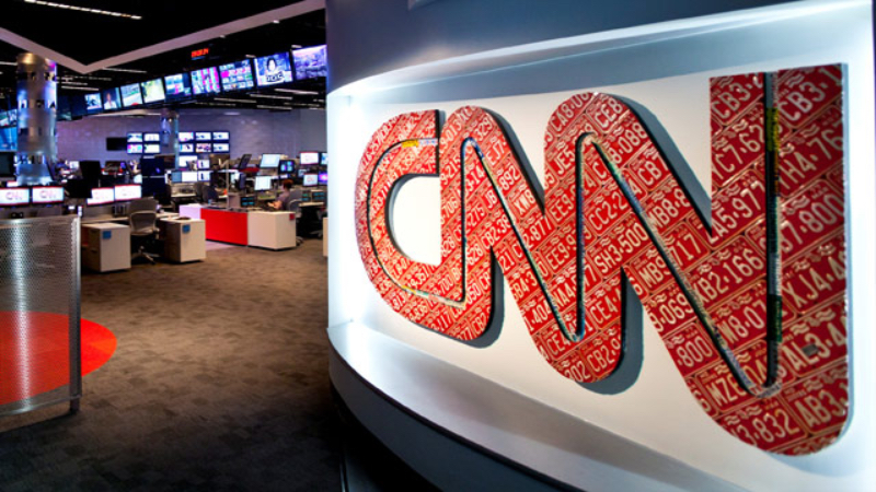 Here is CNN's success story: Who started the 24-hour news broadcast?