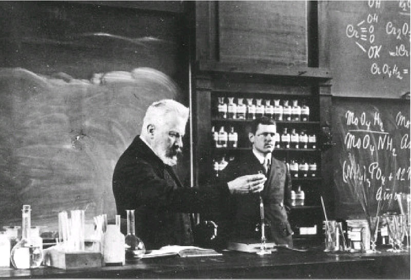 He won the 1907 Nobel Prize in Chemistry: Who is Eduard Buchner?