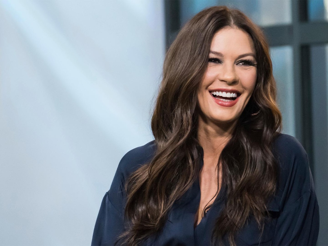 The actress who is curious again with the "Wednesday" series: Who is Catherine Zeta-Jones?