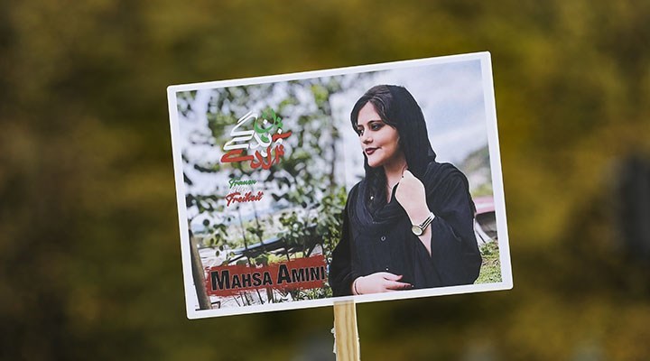 The woman who started a rebellion with her death in Iran: Who is Mahsa Amini?