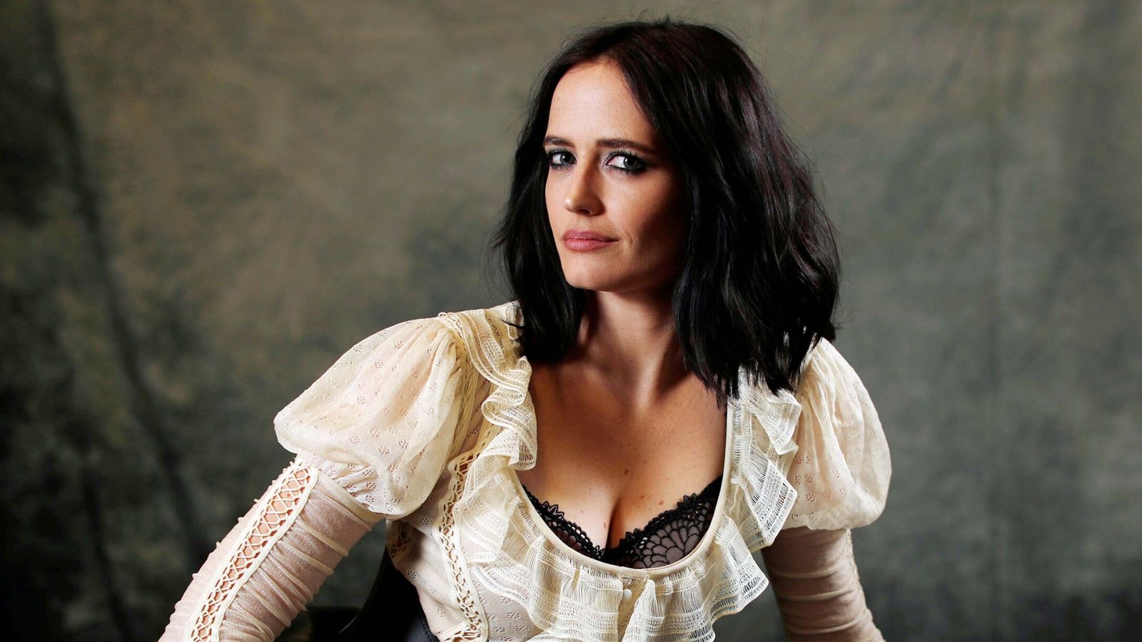 When she was little, she wanted to be an Egyptologist: Who is Eva Green?