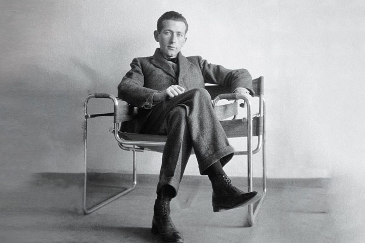 Who designed the design legend 'The Wassily Chair'?