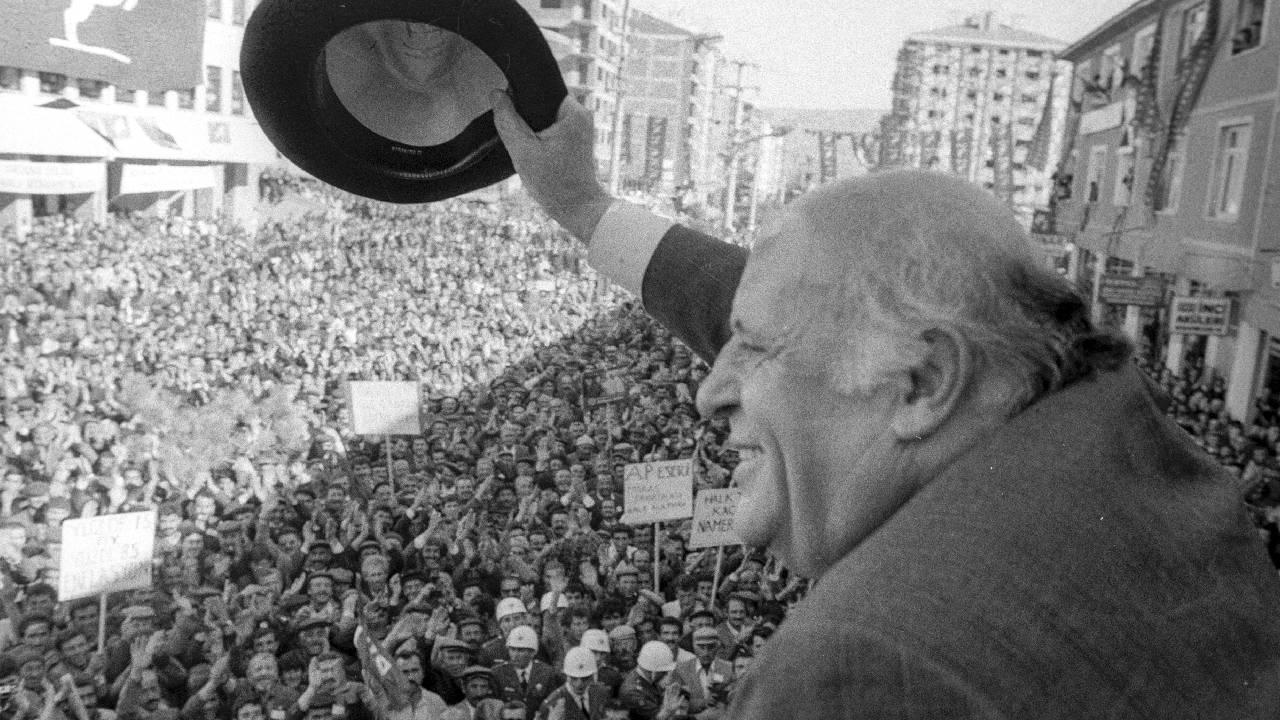 He was a village boy, they called him "Shepherd Sülü", he became the prime minister of his country: Who is Süleyman Demirel?