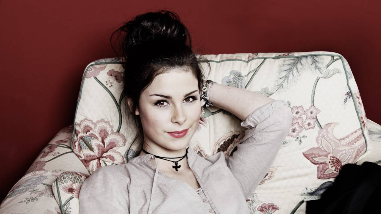 She represented Germany with the English song: Who is Lena Meyer-Landrut?