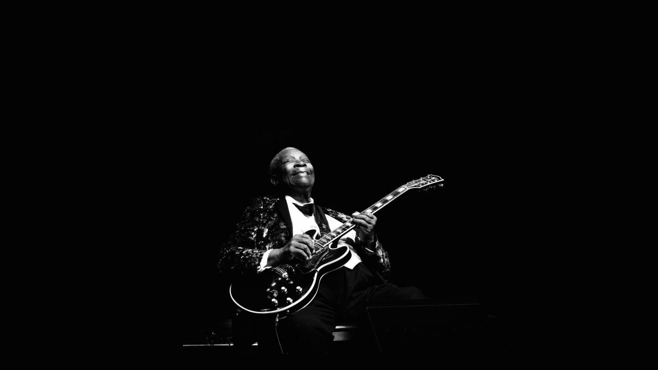 From cotton fields to the greatest Blues guitarist of all time: Who is B. B. King?